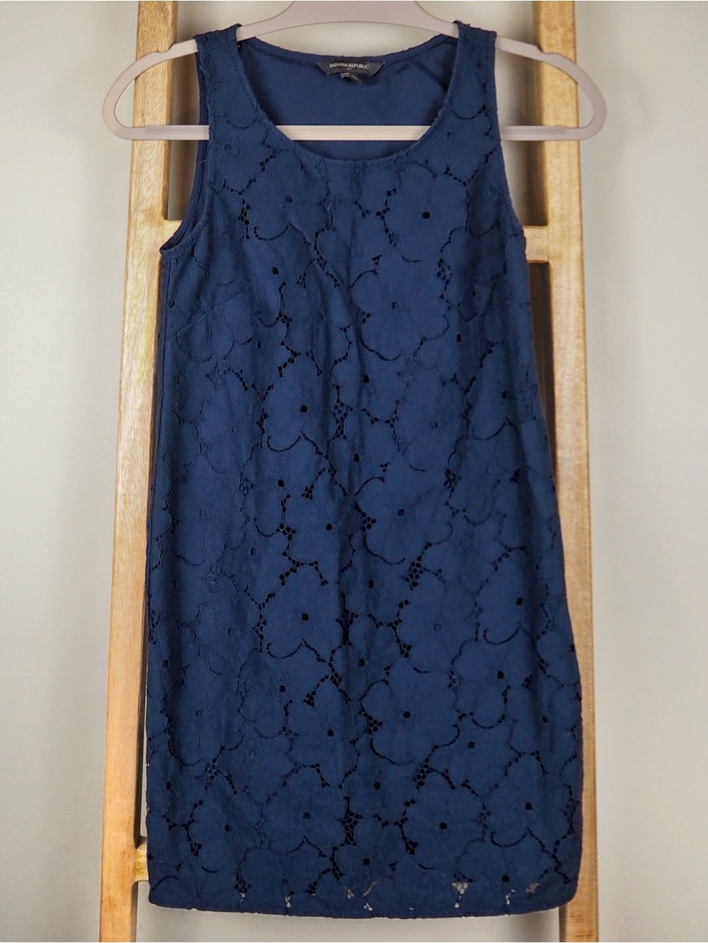 Banana Republic Sleeveless Navy Blue Knee Length Dress Woman Size 00 SmartCasual